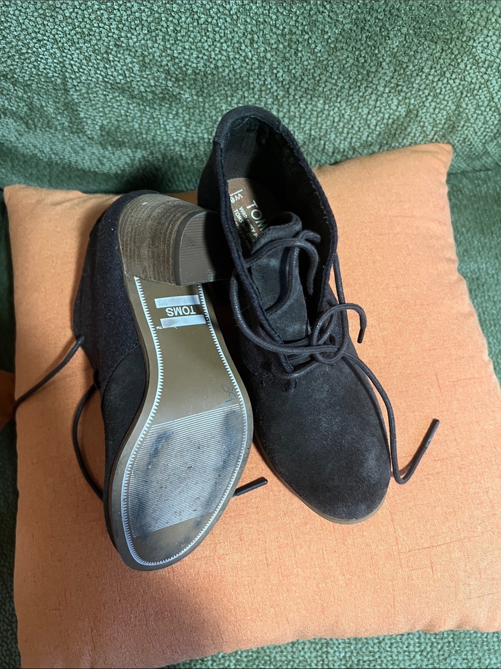 TOMS Brown Suede Chukka Lace-Up Boots